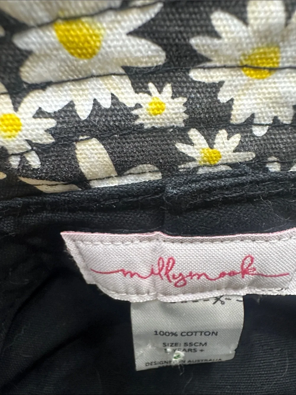 Millymook Black Daisy Bucket Hat with Chin Strap